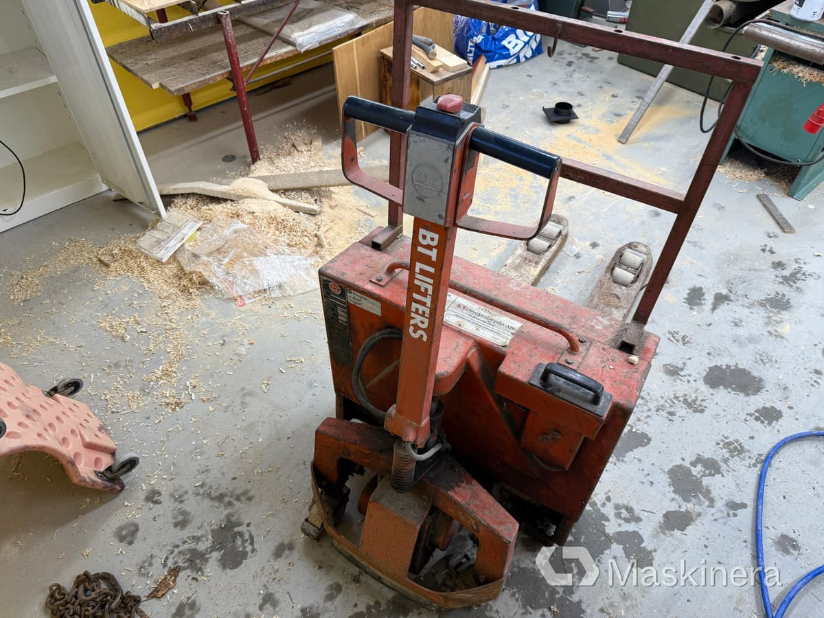 Pallyft BT-truck PPT 1250 E ink laddare - Вилушкар за палети: слика 5 Pallyft BT-truck PPT 1250 E ink laddare - Вилушкар за палети: слика 5