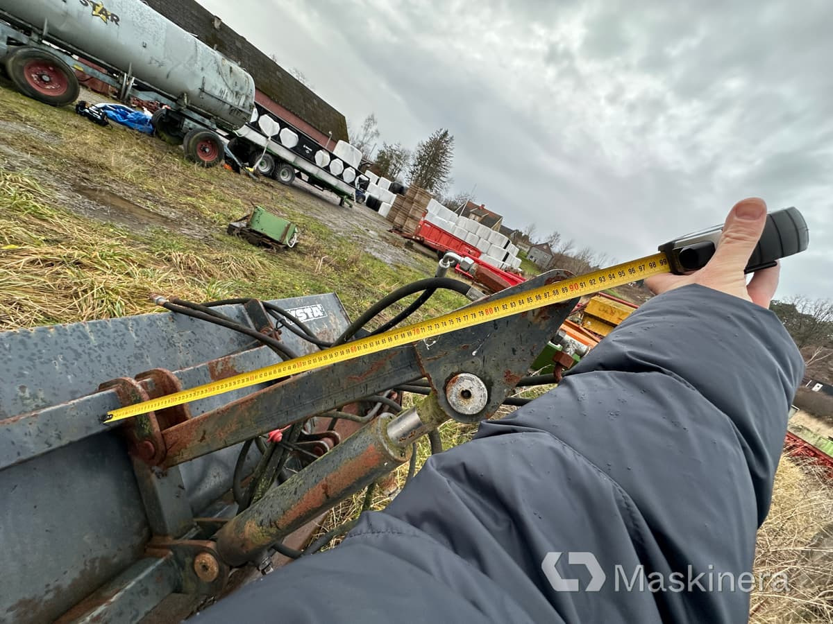 Распрскувач на песок/ Сол Sandspridare Valsspridare YSTA: слика 34