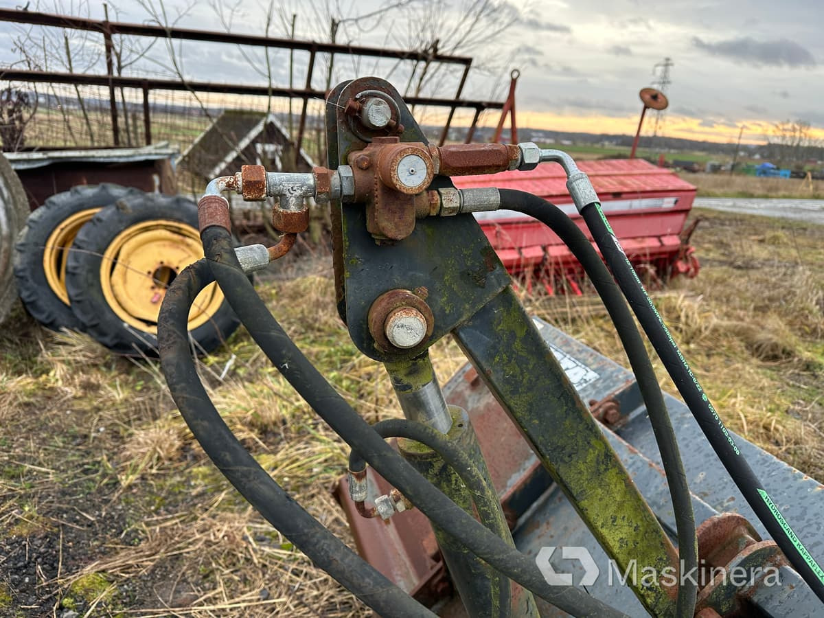 Распрскувач на песок/ Сол Sandspridare Valsspridare YSTA: слика 38