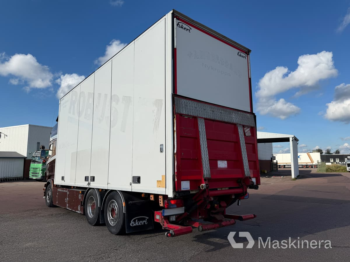Scania R560 Skåpbil Scania R560 - Камион сандучар: слика 3 Scania R560 Skåpbil Scania R560 - Камион сандучар: слика 3