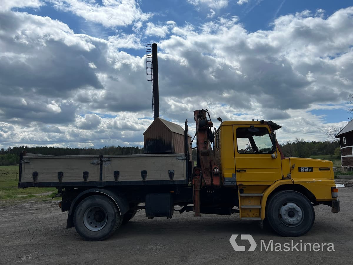 Scania T82HL4X2LS46KK Kran / tippbil Scania 82H - Кипер, Камион со кран: слика 4 Scania T82HL4X2LS46KK Kran / tippbil Scania 82H - Кипер, Камион со кран: слика 4