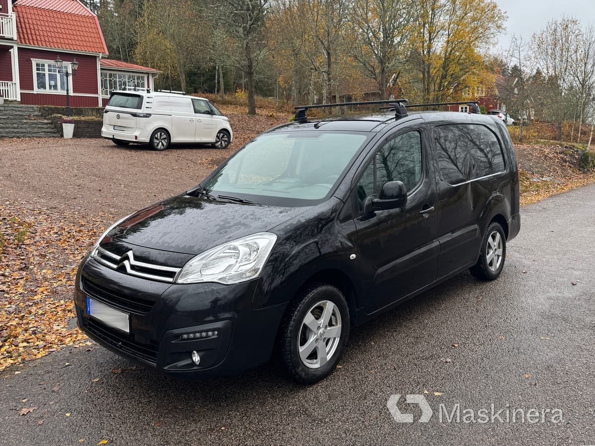 Skåpbil Citroen Berlingo - Мало комбе: слика 1 Skåpbil Citroen Berlingo - Мало комбе: слика 1