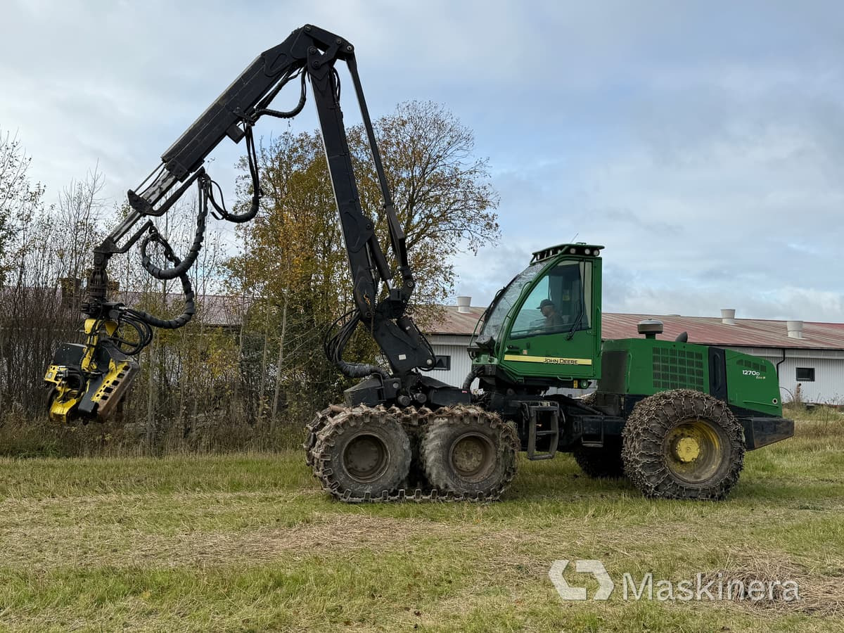 Skördare John Deere 1270D ECO III - Шумски жнеач: слика 2 Skördare John Deere 1270D ECO III - Шумски жнеач: слика 2