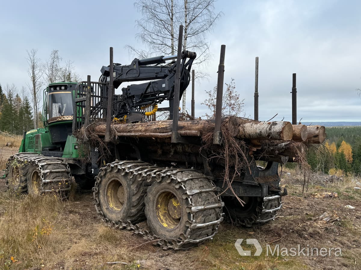 Skotare John Deere 1210E - Пренесувач на стебла: слика 3 Skotare John Deere 1210E - Пренесувач на стебла: слика 3