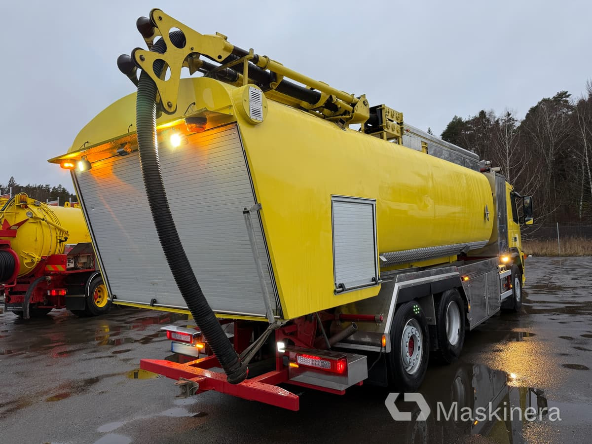 Slamsug / Spolbil med kran Volvo FM 380 6X2 - Вакуумски камион: слика 5 Slamsug / Spolbil med kran Volvo FM 380 6X2 - Вакуумски камион: слика 5