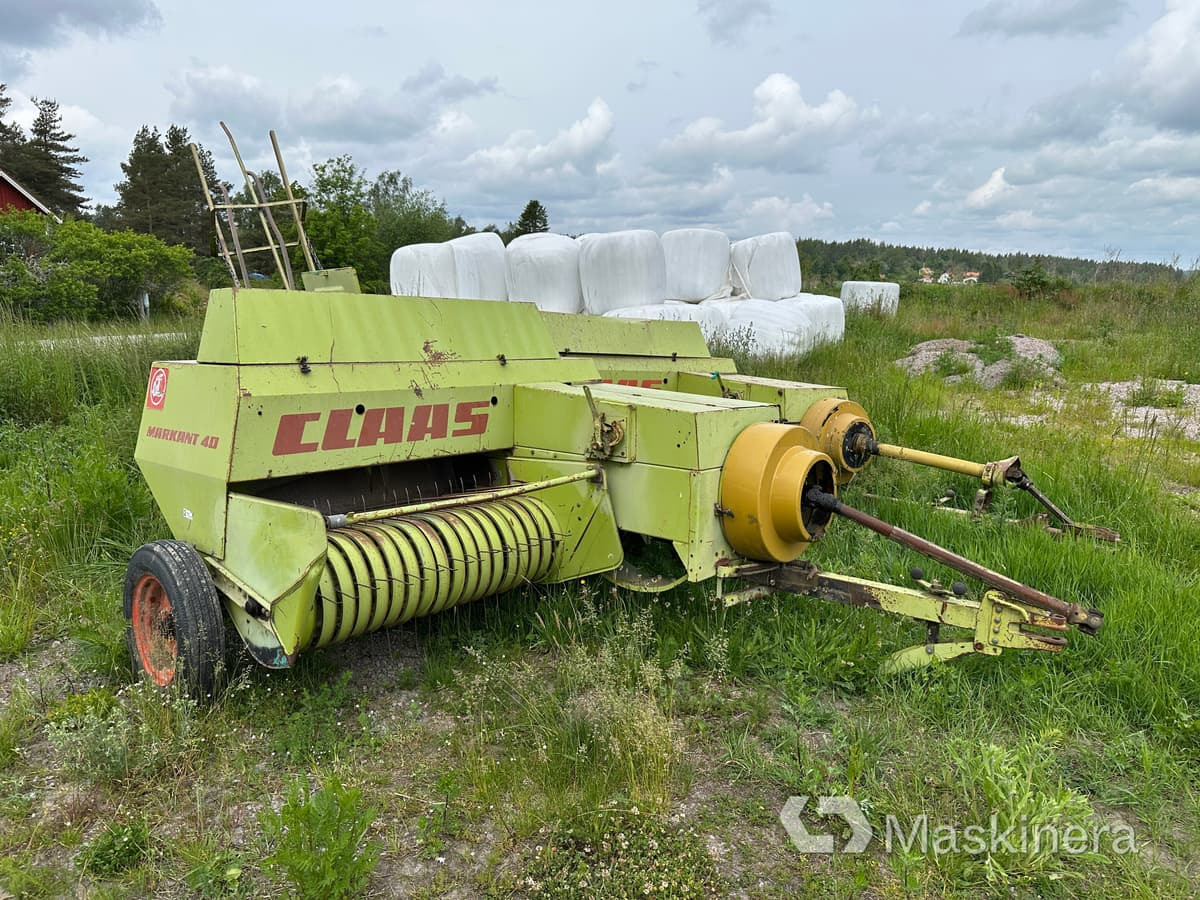 Småbalspress Claas Markant 40 - Балирка за квадратни бали: слика 1 Småbalspress Claas Markant 40 - Балирка за квадратни бали: слика 1