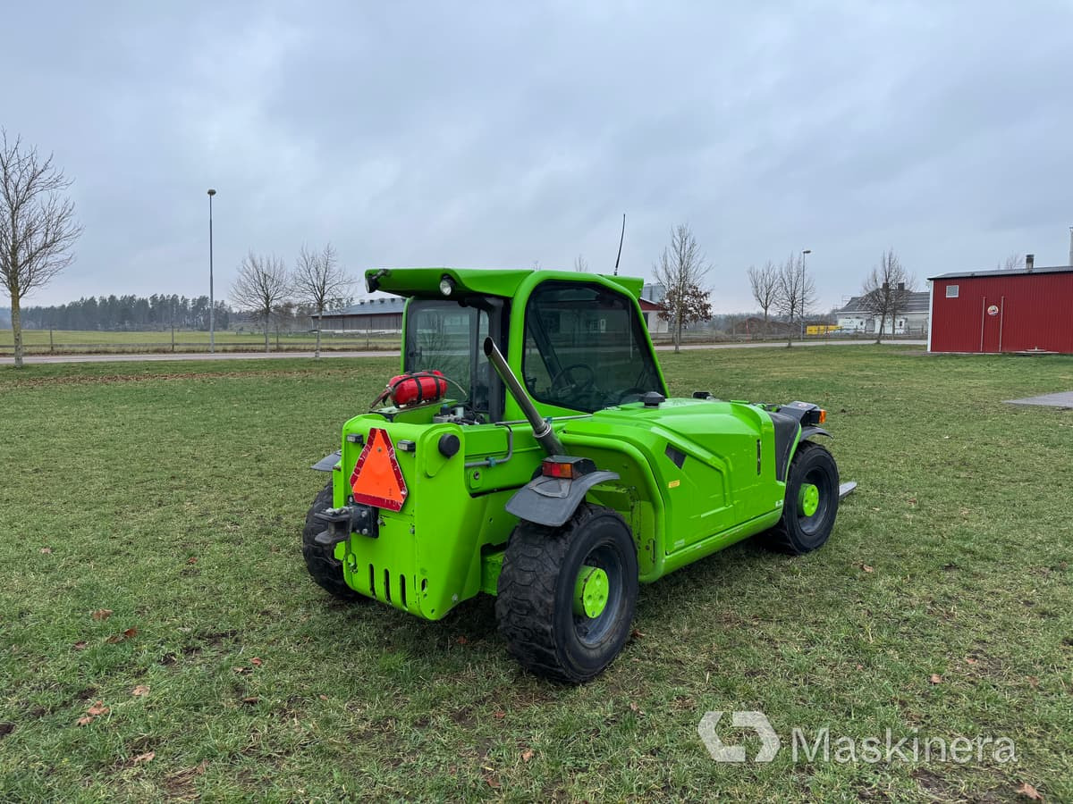 Teleskoplastare Merlo P25.6 med pallgafflar - Телескопски ракувач: слика 5 Teleskoplastare Merlo P25.6 med pallgafflar - Телескопски ракувач: слика 5