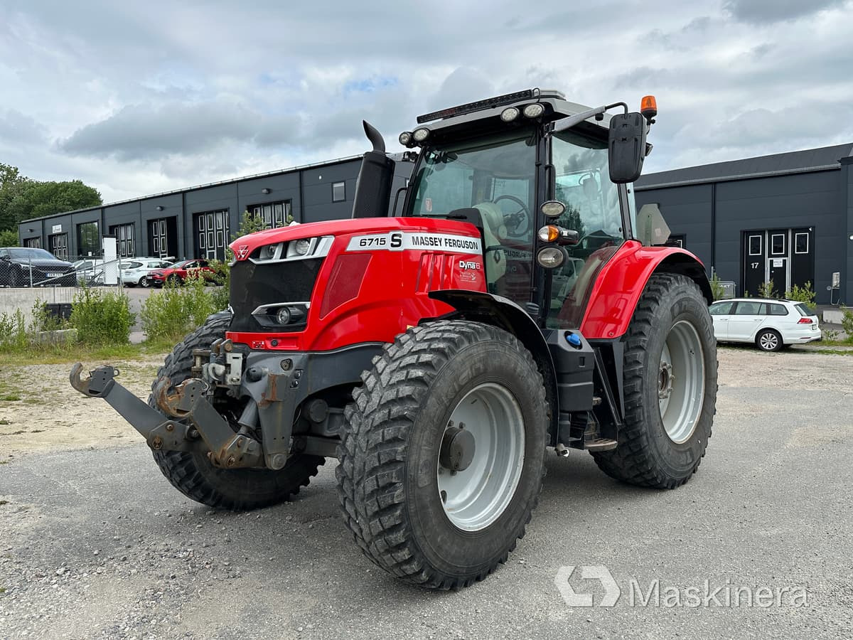 Traktor Massey Fergusson MF 6715 S + Bigab 10-14 G2 - Трактор: слика 1 Traktor Massey Fergusson MF 6715 S + Bigab 10-14 G2 - Трактор: слика 1