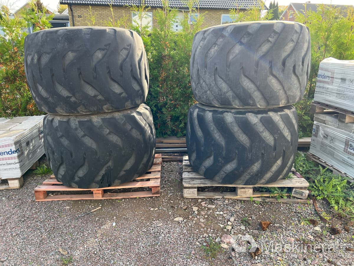 Trelleborg Excavator T480 Däck på fälg Trelleborg T480, 710/40-22,5, 4 st - Комплетно тркало за Градежна машина: слика 1 Trelleborg Excavator T480 Däck på fälg Trelleborg T480, 710/40-22,5, 4 st - Комплетно тркало за Градежна машина: слика 1
