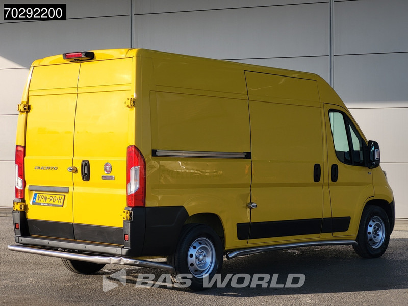 Fiat Ducato 140pk Automaat L2H2 Airco Camera Parkeersensoren Uconnect-display APK 04-2026 Euro6 L2 Camper basis 11m3 Airco - Товарно комбе: слика 5 Fiat Ducato 140pk Automaat L2H2 Airco Camera Parkeersensoren Uconnect-display APK 04-2026 Euro6 L2 Camper basis 11m3 Airco - Товарно комбе: слика 5
