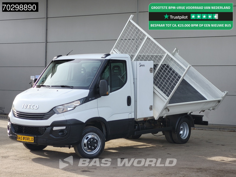 Iveco Daily 35C15 3.0L Kipper met Kist Dubbellucht 3,5t Trekhaak 150PK Airco Euro6 Tipper Benne Kieper Airco Trekhaak Cruise control - Комби кипер: слика 1 Iveco Daily 35C15 3.0L Kipper met Kist Dubbellucht 3,5t Trekhaak 150PK Airco Euro6 Tipper Benne Kieper Airco Trekhaak Cruise control - Комби кипер: слика 1