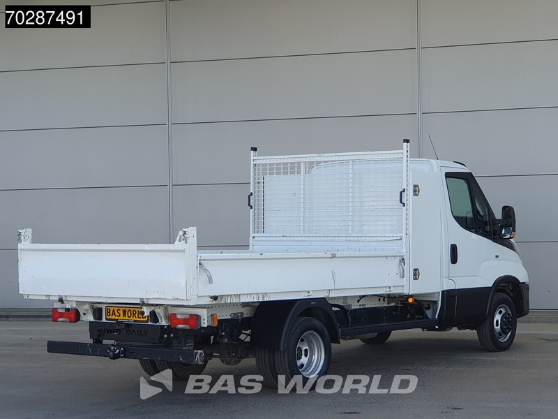 Iveco Daily 35C16 3.0L Kipper met Kist Dubbellucht 3,5t Trekhaak Navi Airco Cruise Camera Euro6 Tipper Benne Kieper 2m3 Airco Trekhaak Cruis - Комби кипер: слика 5 Iveco Daily 35C16 3.0L Kipper met Kist Dubbellucht 3,5t Trekhaak Navi Airco Cruise Camera Euro6 Tipper Benne Kieper 2m3 Airco Trekhaak Cruis - Комби кипер: слика 5