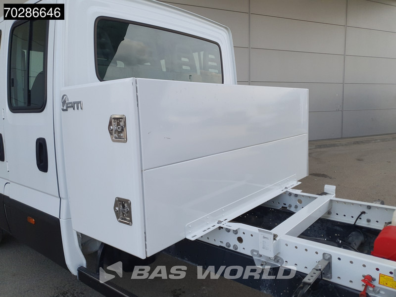 Iveco Daily 35C16 3.0L Open Laadbak met Kist Dubbel Cabine Dubbellucht 3,5t Trekhaak Airco Cruise Euro6 Pritsche Pickup Open Box Airco Trekh - Комбе со отворен сандак: слика 3 Iveco Daily 35C16 3.0L Open Laadbak met Kist Dubbel Cabine Dubbellucht 3,5t Trekhaak Airco Cruise Euro6 Pritsche Pickup Open Box Airco Trekh - Комбе со отворен сандак: слика 3