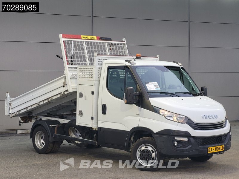 Iveco Daily 35C16 Kipper met Kraan Dubbellucht 3,5t Trekhaak Airco Cruise Camera Euro6 Crane Kran Kranwagen 2m3 Airco Trekhaak Cruise contro - Комби кипер: слика 3 Iveco Daily 35C16 Kipper met Kraan Dubbellucht 3,5t Trekhaak Airco Cruise Camera Euro6 Crane Kran Kranwagen 2m3 Airco Trekhaak Cruise contro - Комби кипер: слика 3