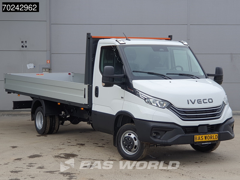 Iveco Daily 35C18 3.0L Automaat 180PK 2025-model Open laadbak Dubbellucht Navi ACC LED 3,5T Trekvermogen Euro6 Pritsche Pickup Airco - Комбе со отворен сандак: слика 3 Iveco Daily 35C18 3.0L Automaat 180PK 2025-model Open laadbak Dubbellucht Navi ACC LED 3,5T Trekvermogen Euro6 Pritsche Pickup Airco - Комбе со отворен сандак: слика 3