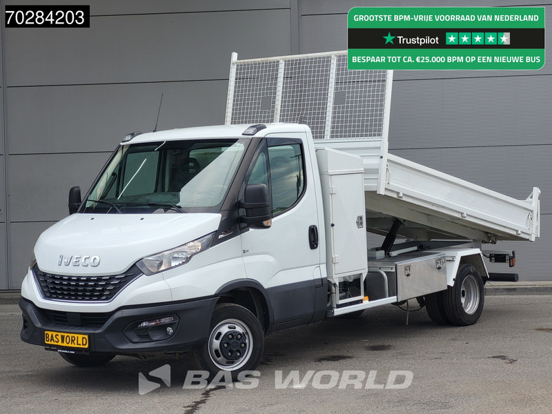 Iveco Daily 35C18 3.0L Automaat Kipper met Kist Dubbellucht 3,5t Trekhaak Cruise Euro6 Tipper Benne Kieper 2m3 Trekhaak Cruise control - Комби кипер: слика 1 Iveco Daily 35C18 3.0L Automaat Kipper met Kist Dubbellucht 3,5t Trekhaak Cruise Euro6 Tipper Benne Kieper 2m3 Trekhaak Cruise control - Комби кипер: слика 1