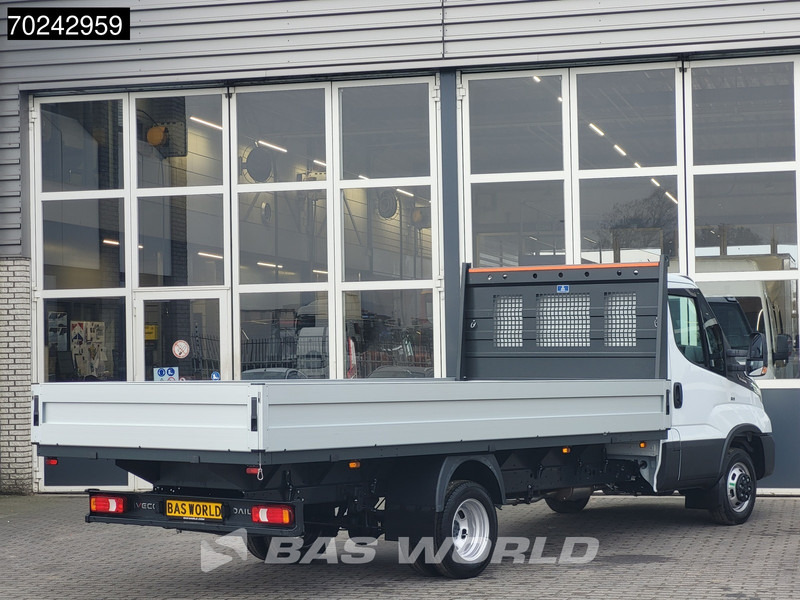 Iveco Daily 35C18 3.0L Automaat Nwe model 2025 Open laadbak Navi ACC LED 3,5T Trekvermogen Pritsche Pickup Airco - Комбе со отворен сандак: слика 5 Iveco Daily 35C18 3.0L Automaat Nwe model 2025 Open laadbak Navi ACC LED 3,5T Trekvermogen Pritsche Pickup Airco - Комбе со отворен сандак: слика 5