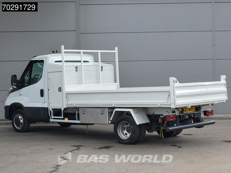 Iveco Daily 35C18 3.0L Automaat Open Laadbak met Kist Dubbellucht 3,5t Trekhaak Cruise Euro6 Pritsche Pickup Open Box 2m3 Trekhaak Cruise co - Комбе со отворен сандак: слика 5 Iveco Daily 35C18 3.0L Automaat Open Laadbak met Kist Dubbellucht 3,5t Trekhaak Cruise Euro6 Pritsche Pickup Open Box 2m3 Trekhaak Cruise co - Комбе со отворен сандак: слика 5