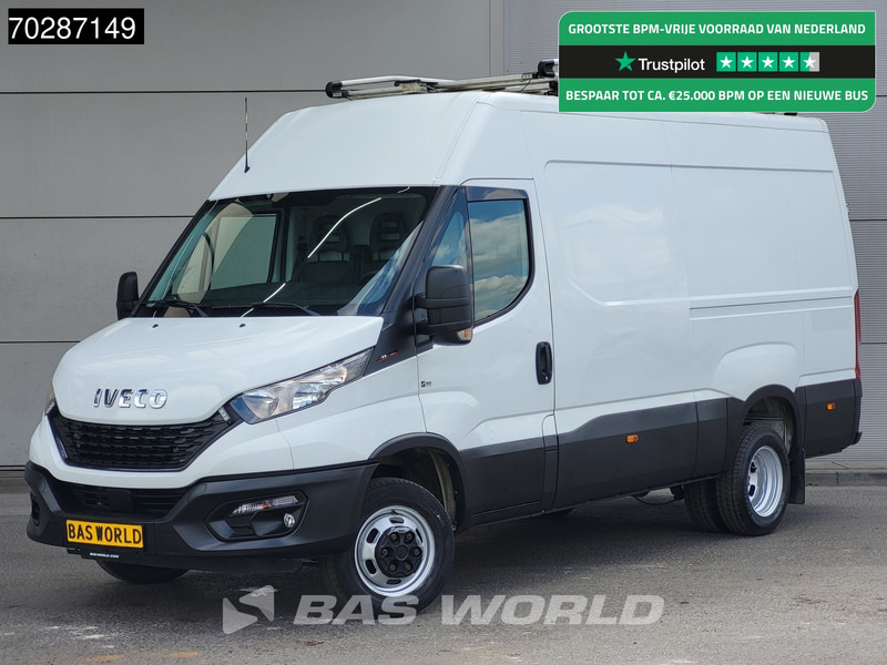 Iveco Daily 35C18 3.0L Dubbellucht L2H2 3,5t Trekhaak Navi Airco Cruise Camera Imperiaal Euro6 L2 12m3 Airco Trekhaak Cruise control - Товарно комбе: слика 1 Iveco Daily 35C18 3.0L Dubbellucht L2H2 3,5t Trekhaak Navi Airco Cruise Camera Imperiaal Euro6 L2 12m3 Airco Trekhaak Cruise control - Товарно комбе: слика 1