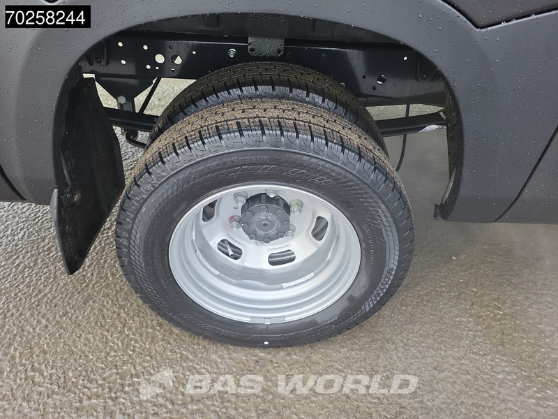Нов Товарно комбе Iveco Daily 35C21 3.0L Automaat 2025model L2H2 ACC Camera LED CarPlay Dubbellucht L2 12m3 Airco: слика 8