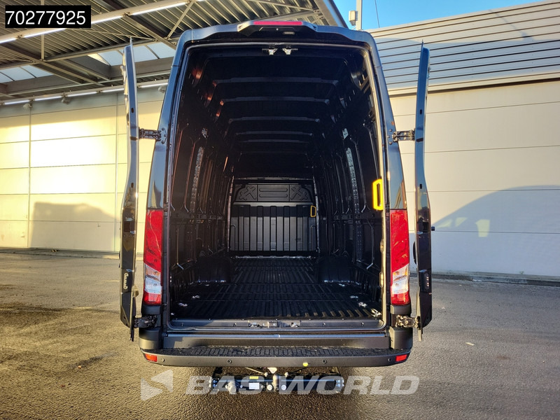 Iveco Daily 35C21 3.0L Automaat L4H3 210PK Hoog Dak Dubbellucht 3,5t Trekhaak ACC Navi LED Camera Parkeersensoren Euro6 L5 19m3 Airco Trekha - Товарно комбе: слика 3 Iveco Daily 35C21 3.0L Automaat L4H3 210PK Hoog Dak Dubbellucht 3,5t Trekhaak ACC Navi LED Camera Parkeersensoren Euro6 L5 19m3 Airco Trekha - Товарно комбе: слика 3