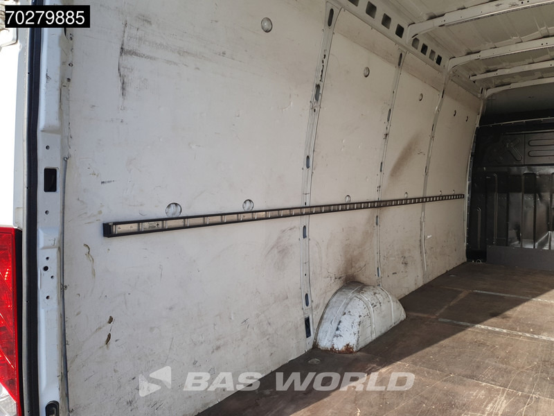 Iveco Daily 35S13 L3H2 3500KG Trekgewicht Airco L4H2 16m3 Airco - Товарно комбе: слика 3 Iveco Daily 35S13 L3H2 3500KG Trekgewicht Airco L4H2 16m3 Airco - Товарно комбе: слика 3