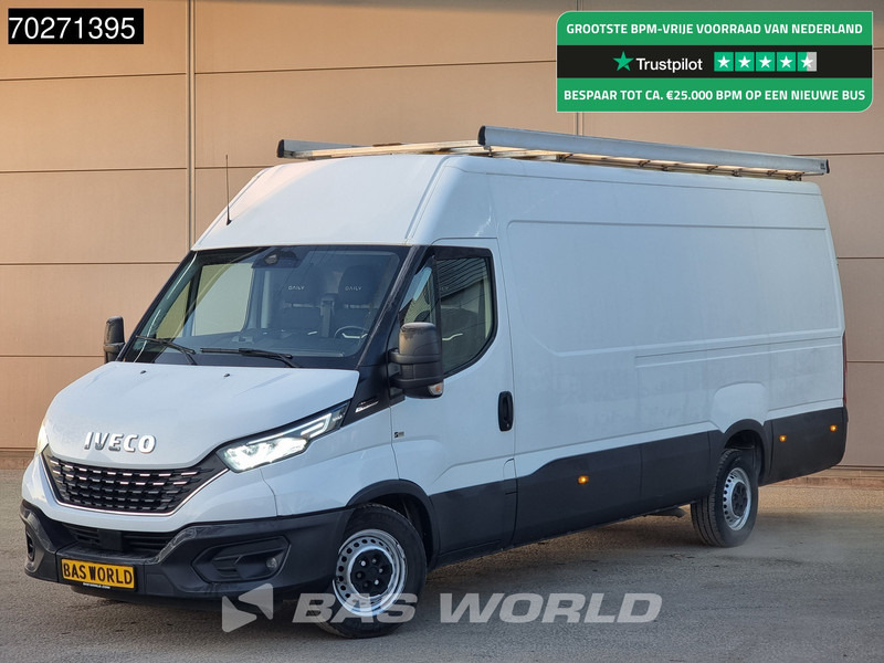 Iveco Daily 35S14 Automaat L3H2 Navi LED 3,5t Trekhaak Imperiaal Camera Airco Cruise L3 16m3 Airco Trekhaak Cruise control - Товарно комбе: слика 1 Iveco Daily 35S14 Automaat L3H2 Navi LED 3,5t Trekhaak Imperiaal Camera Airco Cruise L3 16m3 Airco Trekhaak Cruise control - Товарно комбе: слика 1
