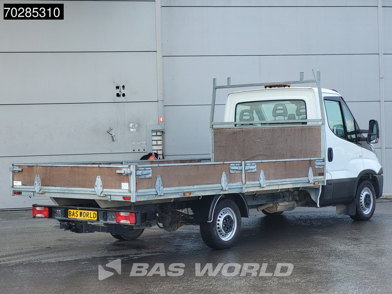 Iveco Daily 35S14 Open Laadbak 3,5t Trekhaak Airco Cruise Euro6 Pritsche Pickup Open Box Airco Trekhaak Cruise control - Комбе со отворен сандак: слика 3 Iveco Daily 35S14 Open Laadbak 3,5t Trekhaak Airco Cruise Euro6 Pritsche Pickup Open Box Airco Trekhaak Cruise control - Комбе со отворен сандак: слика 3