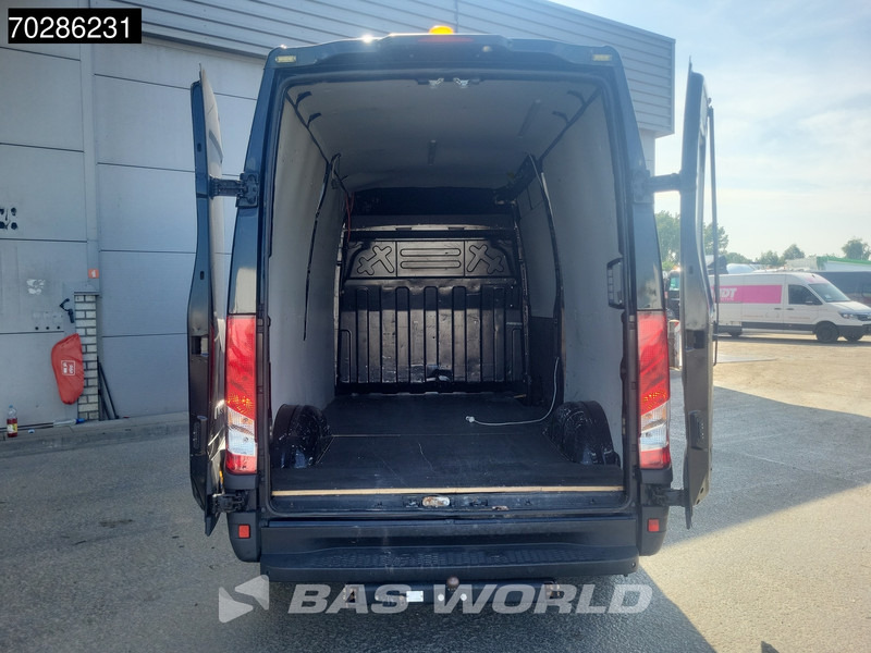 Iveco Daily 35S16 3,5t Trekhaak L2H2 Airco Cruise Camera Parkeersensoren Euro6 L2 11m3 Airco Trekhaak Cruise control - Товарно комбе: слика 3 Iveco Daily 35S16 3,5t Trekhaak L2H2 Airco Cruise Camera Parkeersensoren Euro6 L2 11m3 Airco Trekhaak Cruise control - Товарно комбе: слика 3