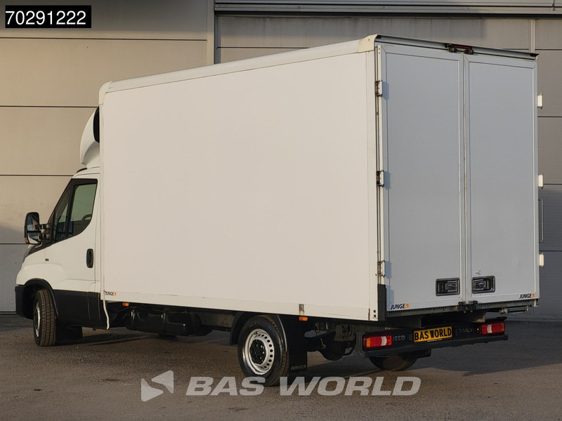Iveco Daily 35S16 Automaat Bakwagen Achterdeuren 160PK Airco Camera Euro6 Meubelbak Koffer 21m3 Airco - Комбе фургон: слика 2 Iveco Daily 35S16 Automaat Bakwagen Achterdeuren 160PK Airco Camera Euro6 Meubelbak Koffer 21m3 Airco - Комбе фургон: слика 2