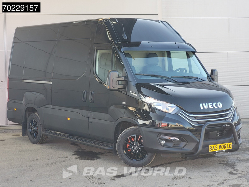 Iveco Daily 35S16 Automaat Black Edition L2H2 Airco Cruise LM-Velgen 3500kg trekgewicht Euro6 L2 12m3 Airco Cruise control - Товарно комбе: слика 2 Iveco Daily 35S16 Automaat Black Edition L2H2 Airco Cruise LM-Velgen 3500kg trekgewicht Euro6 L2 12m3 Airco Cruise control - Товарно комбе: слика 2