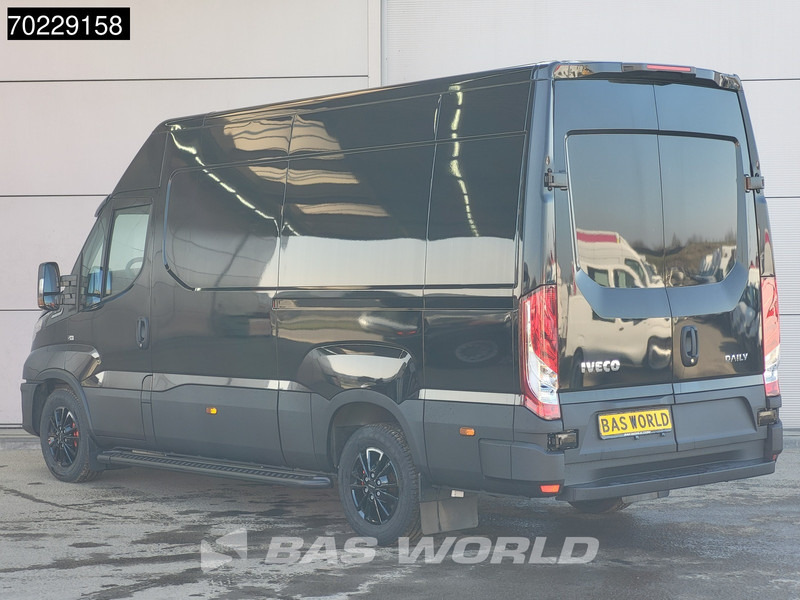 Iveco Daily 35S16 Automaat Black Edition L2H2 Airco Cruise Velgen 3500kg trekgewicht 12m3 Airco Cruise control - Товарно комбе: слика 5 Iveco Daily 35S16 Automaat Black Edition L2H2 Airco Cruise Velgen 3500kg trekgewicht 12m3 Airco Cruise control - Товарно комбе: слика 5
