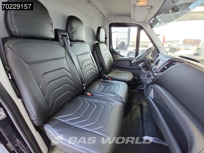 Нов Товарно комбе Iveco Daily 35S16 Automaat Black Edition L2H2 Airco Cruise Velgen 3500kg trekgewicht 12m3 Airco Cruise control: слика 9
