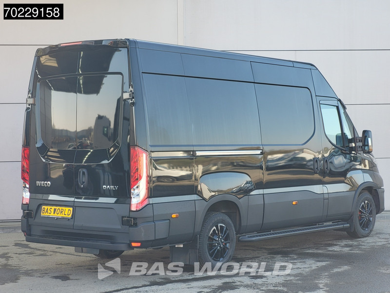 Iveco Daily 35S16 Automaat Black Edition L2H2 Airco Cruise Velgen 3500kg trekgewicht 12m3 Airco Cruise control - Товарно комбе: слика 3 Iveco Daily 35S16 Automaat Black Edition L2H2 Airco Cruise Velgen 3500kg trekgewicht 12m3 Airco Cruise control - Товарно комбе: слика 3