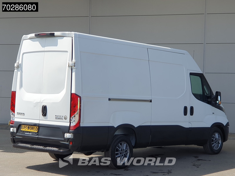 Iveco Daily 35S16 Automaat L2H2 3,5t Trekgewicht Airco Cruise Parkeersensoren Euro6 L2 12m3 Airco Cruise control - Товарно комбе: слика 5 Iveco Daily 35S16 Automaat L2H2 3,5t Trekgewicht Airco Cruise Parkeersensoren Euro6 L2 12m3 Airco Cruise control - Товарно комбе: слика 5