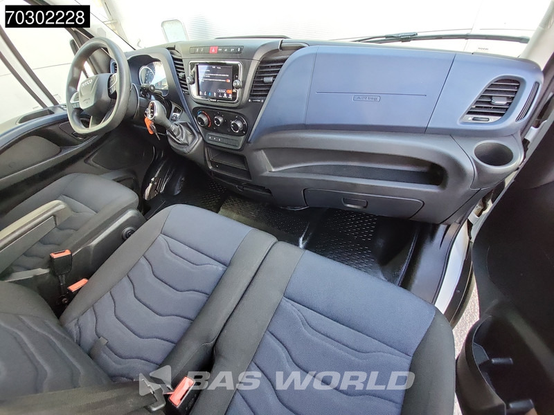 Товарно комбе Iveco Daily 35S16 Automaat L2H2 3,5t Trekhaak 160PK ACC Navi Airco Camera Werkplaatsinrichting Euro6 L2 Airco Trekhaak: слика 12