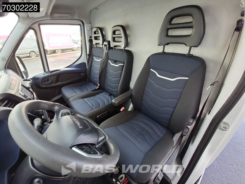 Товарно комбе Iveco Daily 35S16 Automaat L2H2 3,5t Trekhaak 160PK ACC Navi Airco Camera Werkplaatsinrichting Euro6 L2 Airco Trekhaak: слика 13