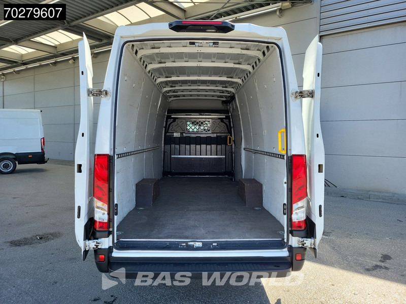 Iveco Daily 35S16 Automaat L3H2 Camera Airco 3,5t Trekgewicht Parkeersensoren L4H2 16m3 Airco - Товарно комбе: слика 3 Iveco Daily 35S16 Automaat L3H2 Camera Airco 3,5t Trekgewicht Parkeersensoren L4H2 16m3 Airco - Товарно комбе: слика 3