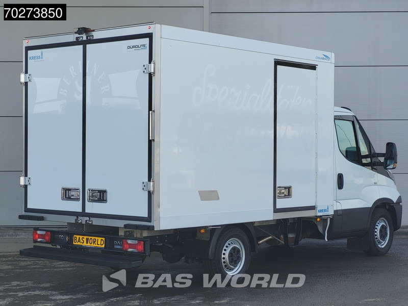 Iveco Daily 35S16 Koelwagen Automaat Carrier Pulsar 400 380V Stekker Airco Cruise Camera Koel Koeler Kühlwagen Kühlkoffer 12m3 Airco Cruise - Комбе ладилник: слика 3 Iveco Daily 35S16 Koelwagen Automaat Carrier Pulsar 400 380V Stekker Airco Cruise Camera Koel Koeler Kühlwagen Kühlkoffer 12m3 Airco Cruise - Комбе ладилник: слика 3