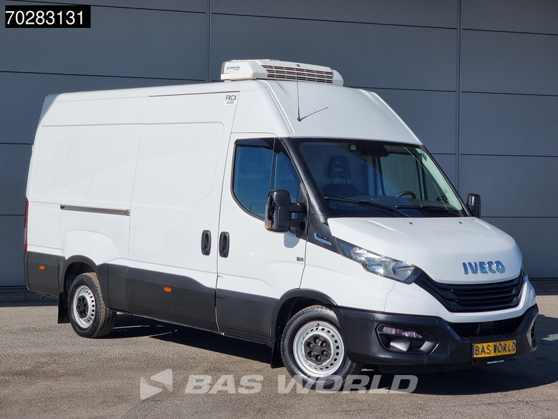 Iveco Daily 35S16 SCHADE/DAMAGE! Koelwagen Vriezer Automaat Thermo King V-300 MAX Airco Cruise Parkeersensoren Kühl Kühler Koel Koeler Kühlw - Комбе ладилник: слика 5 Iveco Daily 35S16 SCHADE/DAMAGE! Koelwagen Vriezer Automaat Thermo King V-300 MAX Airco Cruise Parkeersensoren Kühl Kühler Koel Koeler Kühlw - Комбе ладилник: слика 5