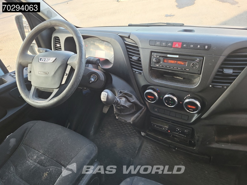 Iveco Daily 35S17 3.0L 170PK Airco Cruise Trekhaak L2 3520L 12m3 Airco Trekhaak Cruise control - Товарно комбе: слика 2 Iveco Daily 35S17 3.0L 170PK Airco Cruise Trekhaak L2 3520L 12m3 Airco Trekhaak Cruise control - Товарно комбе: слика 2
