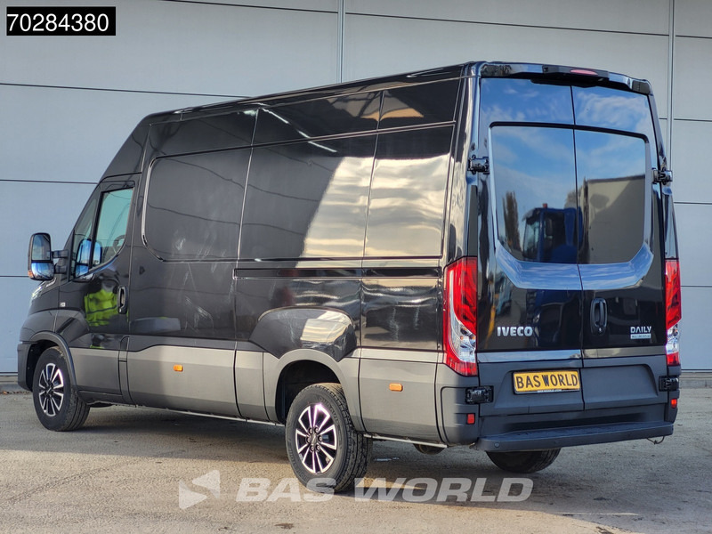 Iveco Daily 35S18 3.0L Automaat 180PK L2H2 ACC Navi LED Camera Parkeersensoren 3,5t Trekgewicht Euro6 L2 12m3 Airco - Товарно комбе: слика 2 Iveco Daily 35S18 3.0L Automaat 180PK L2H2 ACC Navi LED Camera Parkeersensoren 3,5t Trekgewicht Euro6 L2 12m3 Airco - Товарно комбе: слика 2