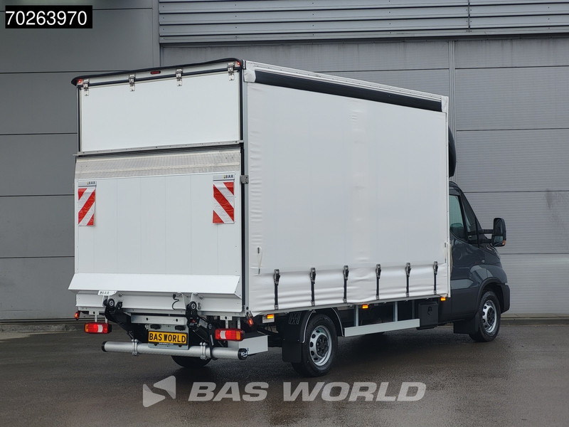 Iveco Daily 35S18 3.0L Automaat Schuifzeilen Laadklep 2025-Model ACC LED Navi 3,5t Trekvermogen Euro6 Schuifzeil Zeilen Meubelbak Bakwagen K - Комбе со церада: слика 2 Iveco Daily 35S18 3.0L Automaat Schuifzeilen Laadklep 2025-Model ACC LED Navi 3,5t Trekvermogen Euro6 Schuifzeil Zeilen Meubelbak Bakwagen K - Комбе со церада: слика 2