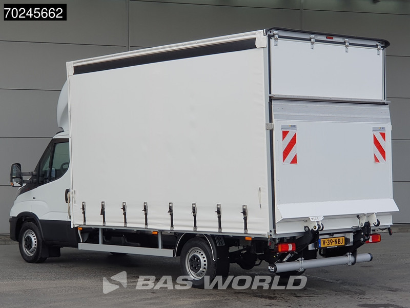 Iveco Daily 35S18 3.0L Laadklep 180PK Schuifzeilen Airco Cruise Bakwagen Euro6 Meubelbak Zeilenwagen Schuifzeil Plane 22m3 Airco Cruise cont - Комбе со церада: слика 2 Iveco Daily 35S18 3.0L Laadklep 180PK Schuifzeilen Airco Cruise Bakwagen Euro6 Meubelbak Zeilenwagen Schuifzeil Plane 22m3 Airco Cruise cont - Комбе со церада: слика 2