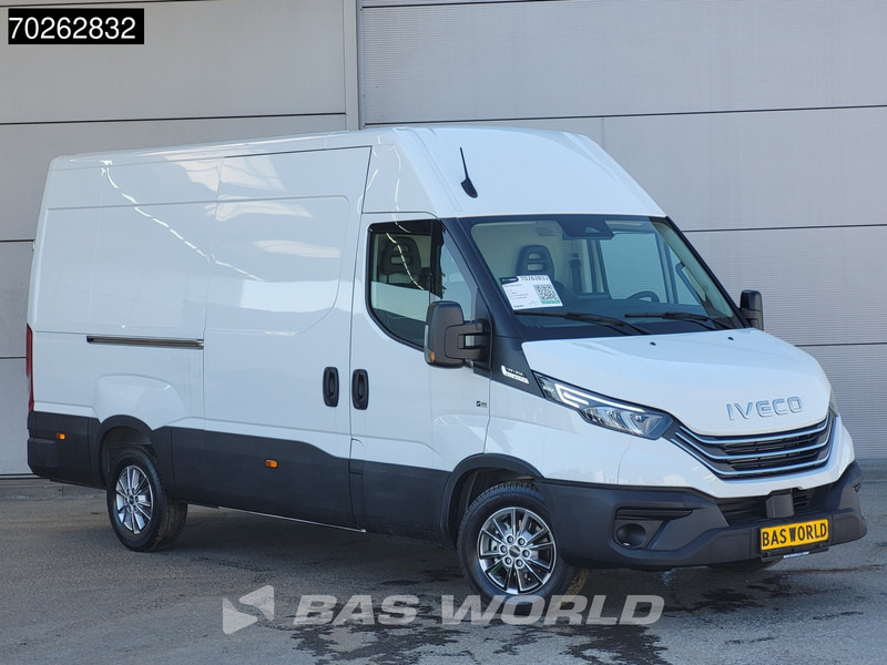 Iveco Daily 35S21 3.0L Automaat 210PK L2H2 2025-Model 3,5t Trekvermogen ACC LED CarPlay Camera Parkeersensoren Velgen Euro6 L2 12m3 Airco - Товарно комбе: слика 2 Iveco Daily 35S21 3.0L Automaat 210PK L2H2 2025-Model 3,5t Trekvermogen ACC LED CarPlay Camera Parkeersensoren Velgen Euro6 L2 12m3 Airco - Товарно комбе: слика 2