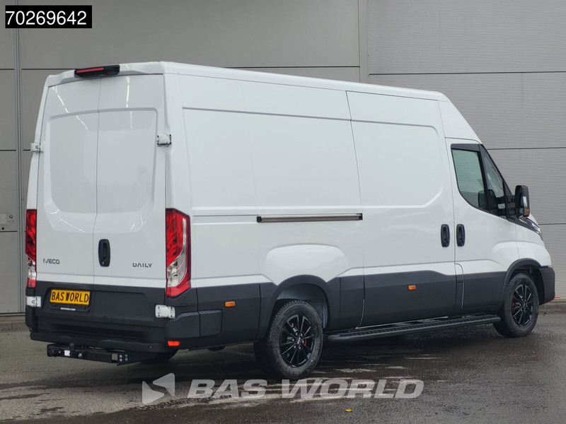 Iveco Daily 35S21 3.0L Automaat Black Edition 2025 model L2H2 Trekhaak Tacho ACC LED CarPlay Velgen Camera 12m3 Airco Trekhaak - Товарно комбе: слика 5 Iveco Daily 35S21 3.0L Automaat Black Edition 2025 model L2H2 Trekhaak Tacho ACC LED CarPlay Velgen Camera 12m3 Airco Trekhaak - Товарно комбе: слика 5