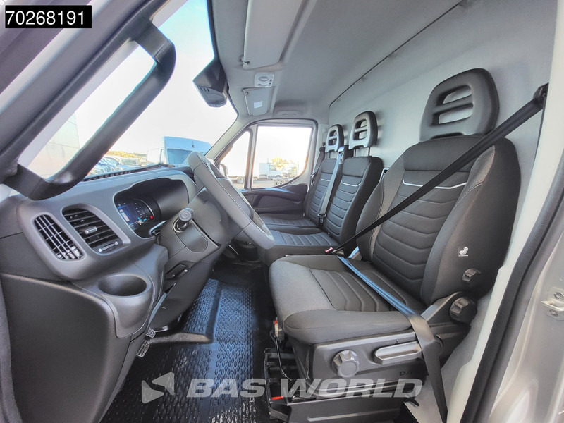 Нов Товарно комбе Iveco Daily 35S21 3.0L Automaat L2H2 210PK 2025-Model 3,5t Trekgewicht ACC LED Navi LM-Velgen Camera Euro6 L2 12m3 Airco Trekhaak: слика 19 Нов Товарно комбе Iveco Daily 35S21 3.0L Automaat L2H2 210PK 2025-Model 3,5t Trekgewicht ACC LED Navi LM-Velgen Camera Euro6 L2 12m3 Airco Trekhaak: слика 19