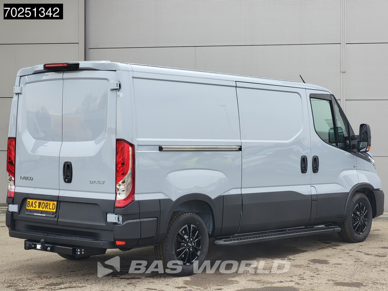 Iveco Daily 35S21 3.0L Automaat Laag dak L2H1 2025model Unieke kleur! LED Navi ACC Camera 8m3 Airco Trekhaak - Товарно комбе: слика 3 Iveco Daily 35S21 3.0L Automaat Laag dak L2H1 2025model Unieke kleur! LED Navi ACC Camera 8m3 Airco Trekhaak - Товарно комбе: слика 3