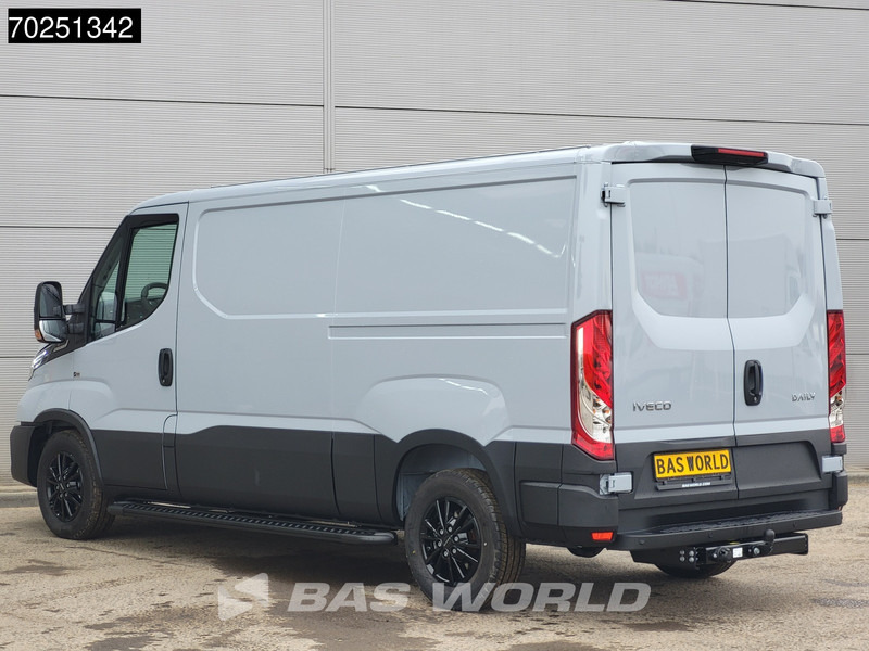 Iveco Daily 35S21 3.0L Automaat Laag dak L2H1 2025model Unieke kleur! LED Navi ACC Camera 8m3 Airco Trekhaak - Товарно комбе: слика 5 Iveco Daily 35S21 3.0L Automaat Laag dak L2H1 2025model Unieke kleur! LED Navi ACC Camera 8m3 Airco Trekhaak - Товарно комбе: слика 5