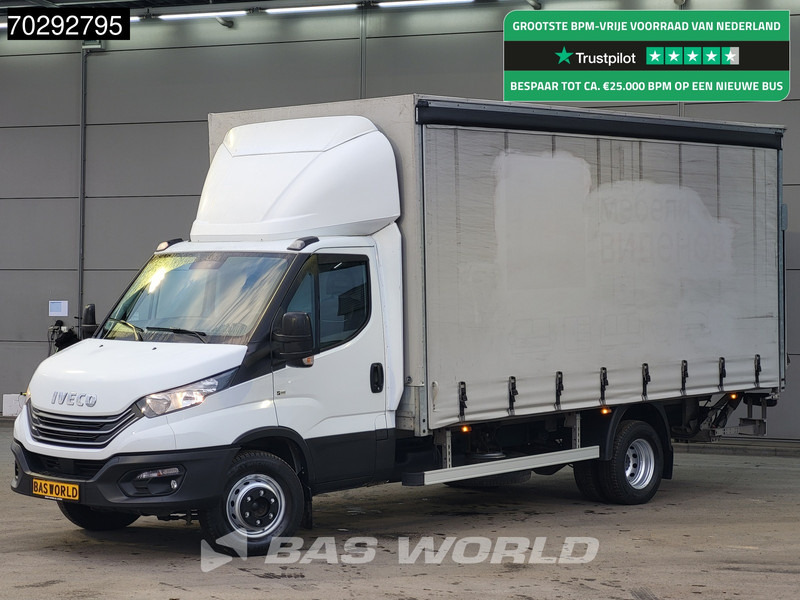 Iveco Daily 60C18 3.0L Automaat Laadklep 180PK Schuifzeilen Zeilen Airco Cruise D'Hollandia Euro6 Schuifzeil Koffer Gesloten laadbak Airco C - Комбе со церада: слика 1 Iveco Daily 60C18 3.0L Automaat Laadklep 180PK Schuifzeilen Zeilen Airco Cruise D'Hollandia Euro6 Schuifzeil Koffer Gesloten laadbak Airco C - Комбе со церада: слика 1